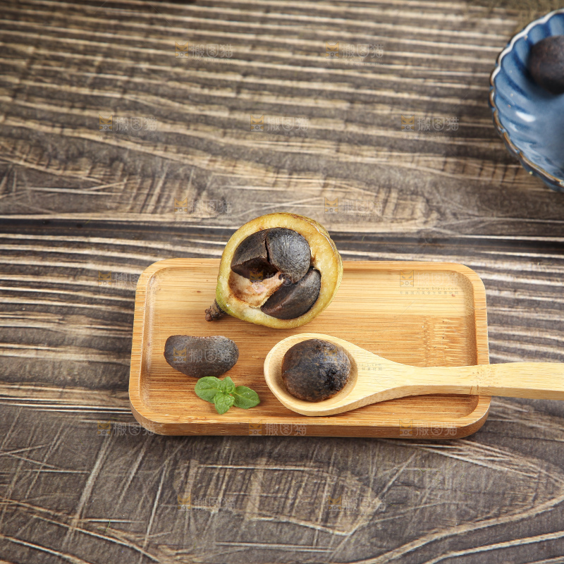 木底上的茶籽