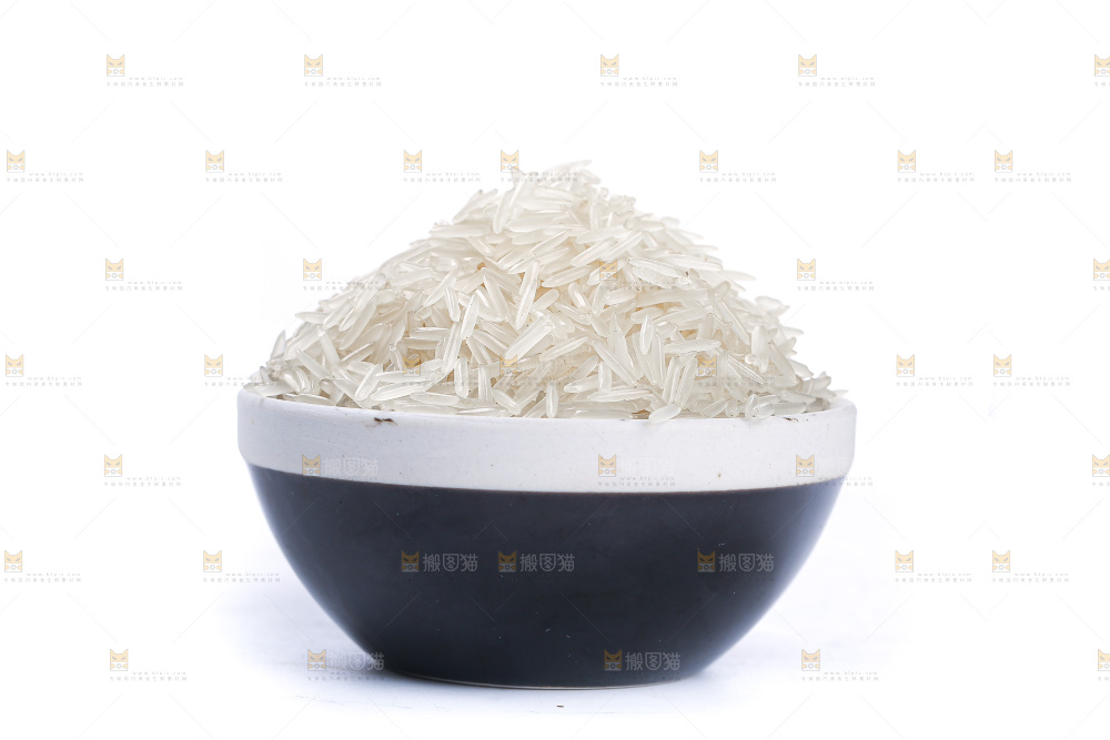 白底上的猫牙米