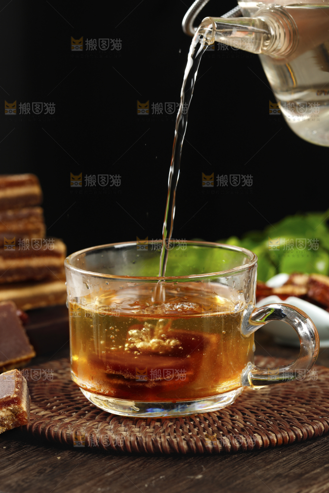 深底上的大块红糖