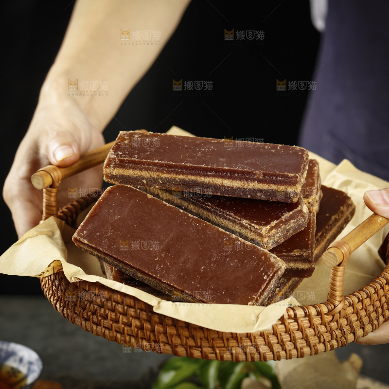 深底上的大块红糖
