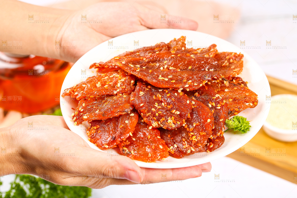 浅底上的蜜汁红娘鱼