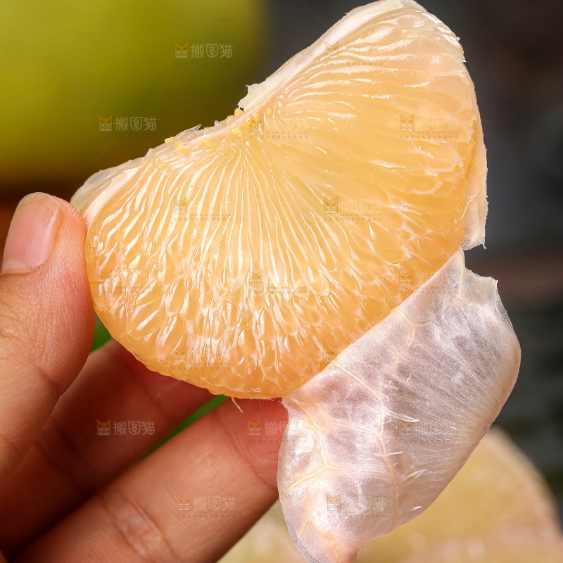 深底上的文旦柚