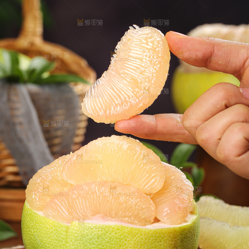 深底上的文旦柚