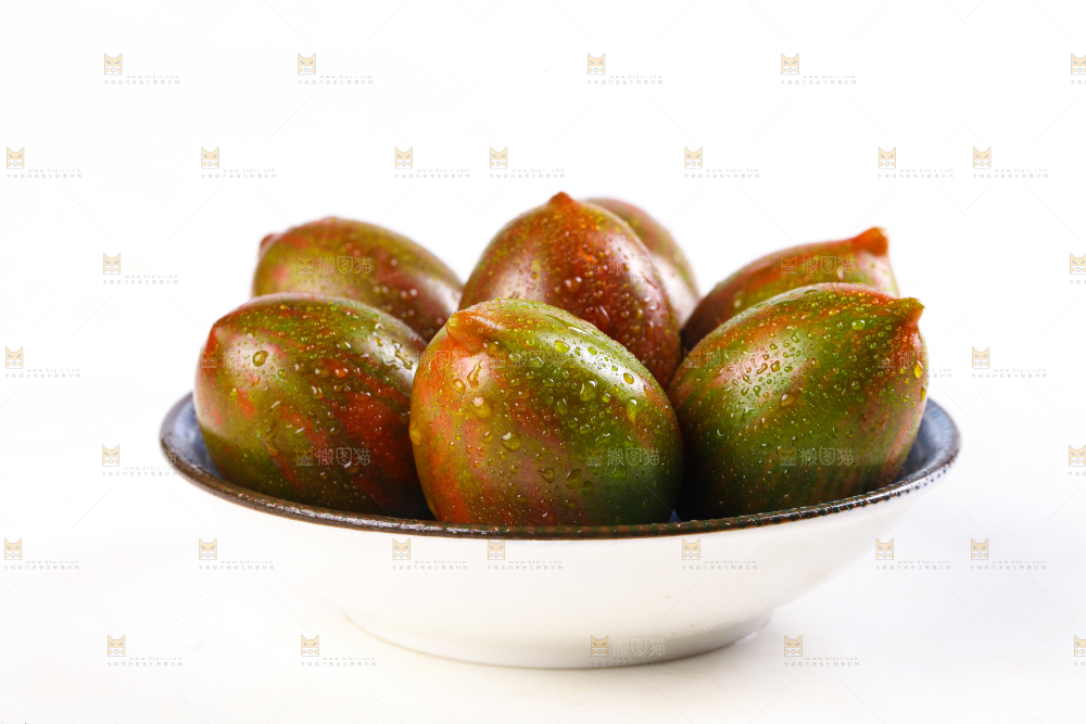 白底上的迷彩小番茄