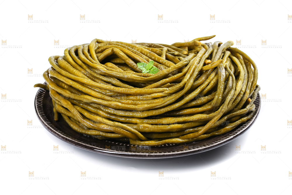 白底上的酸豆角