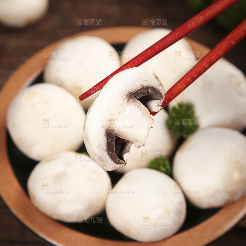 深底上的口蘑