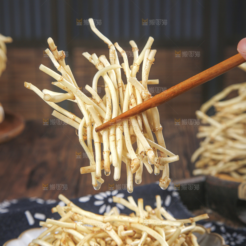 木底上的折耳根