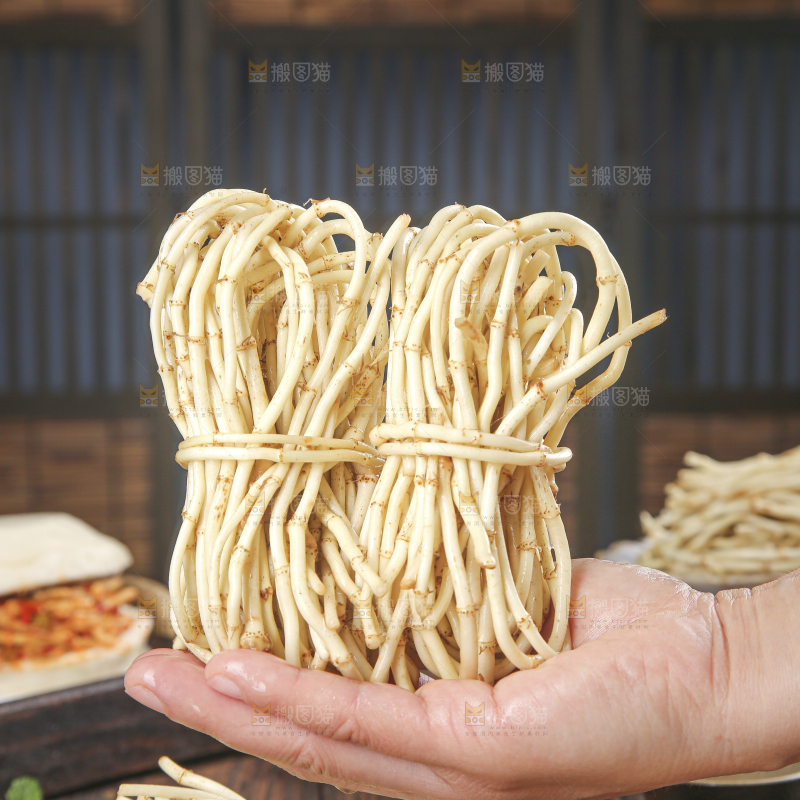 木底上的折耳根