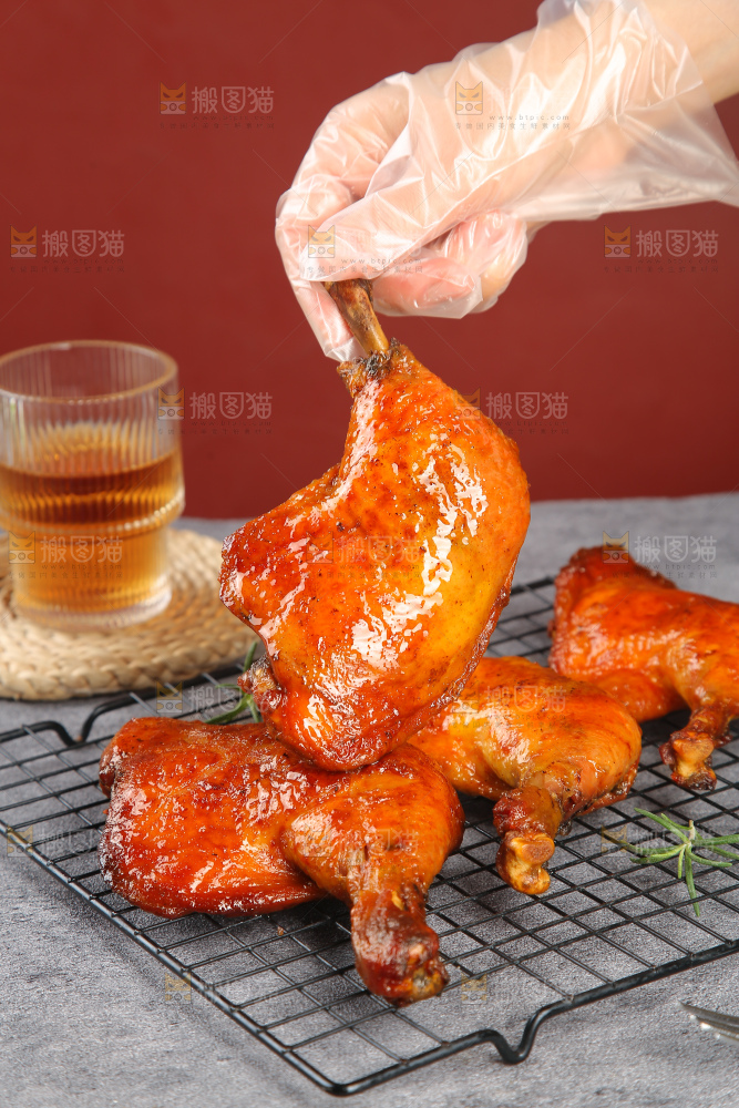 深底上的战斧鸡腿