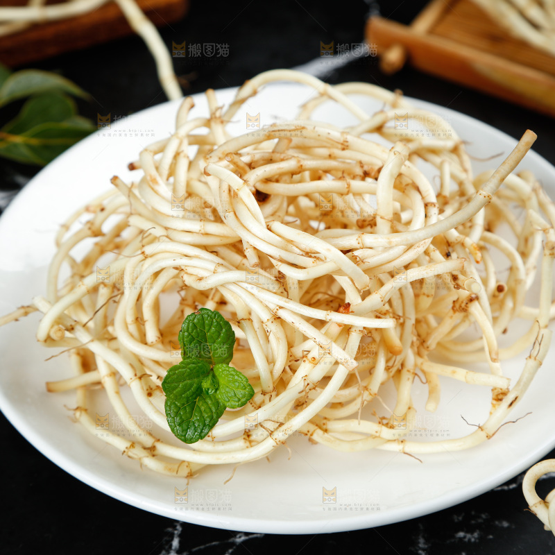 深底上的折耳根