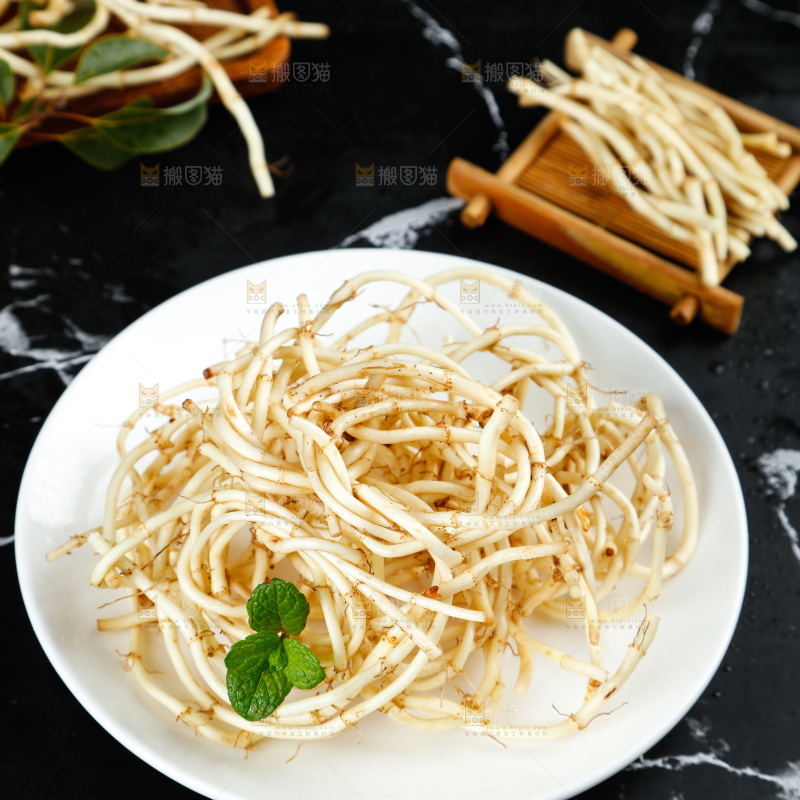 深底上的折耳根