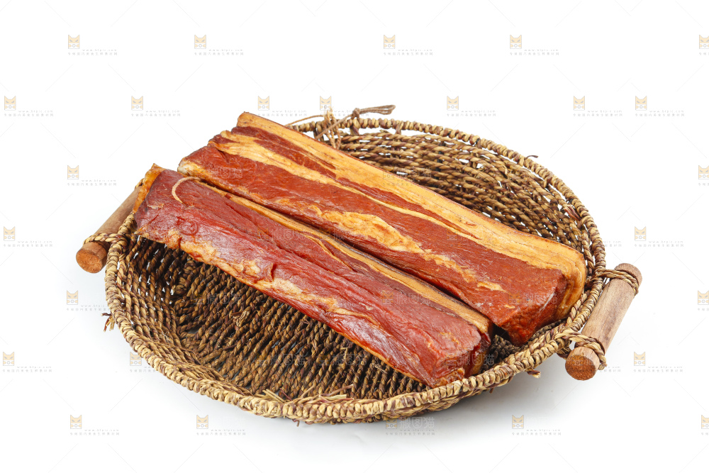 白底上的腊肉