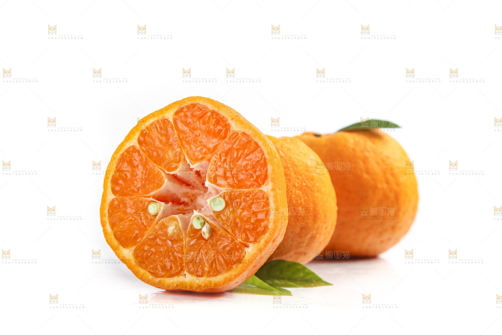 白底上的蜜桔