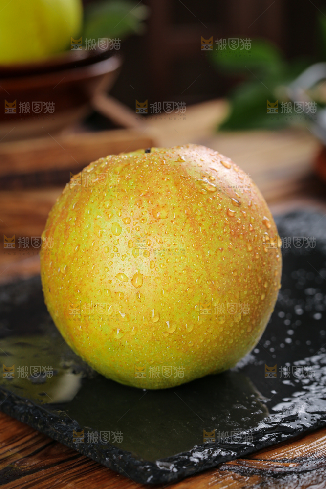 深底上的玉露香梨