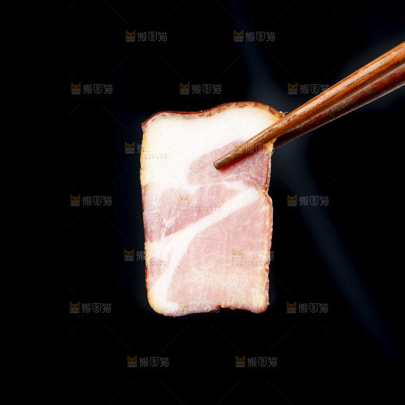 深底上的腊肉