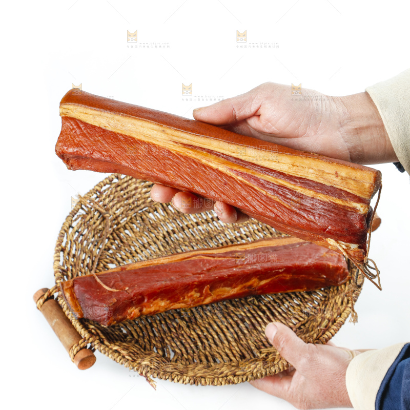 白底上的腊肉