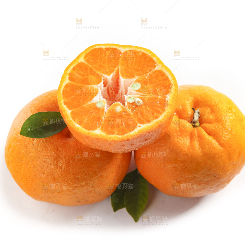 白底上的蜜桔