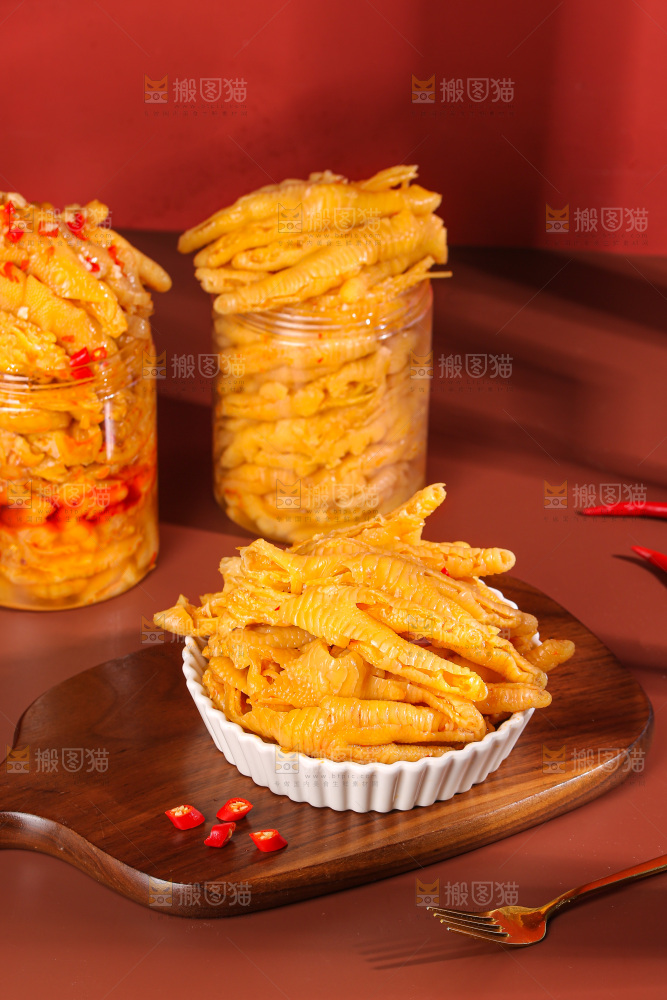 深底上的无骨鸡爪