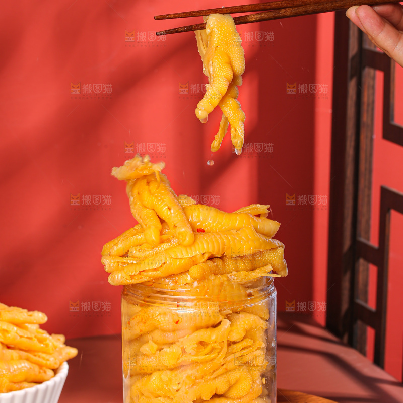 深底上的无骨鸡爪