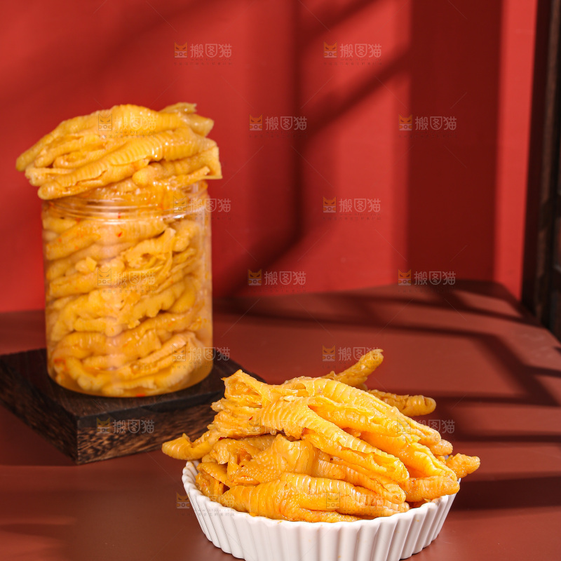 深底上的无骨鸡爪