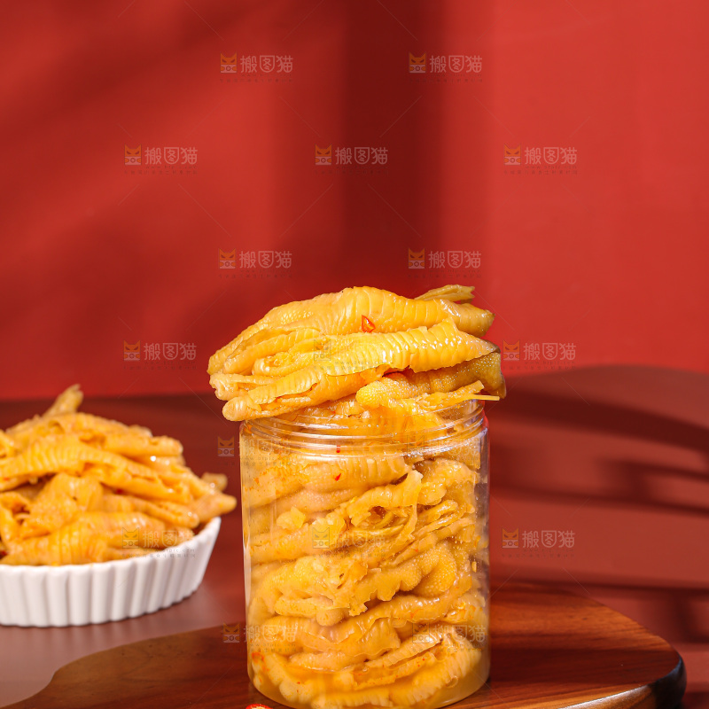 深底上的无骨鸡爪