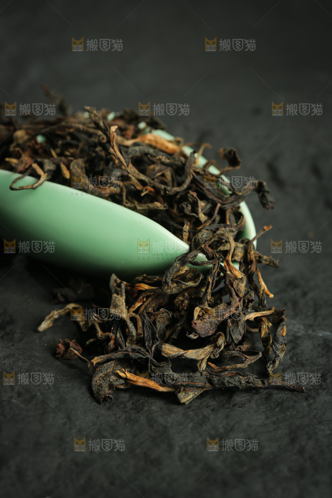 深底上的有机红茶