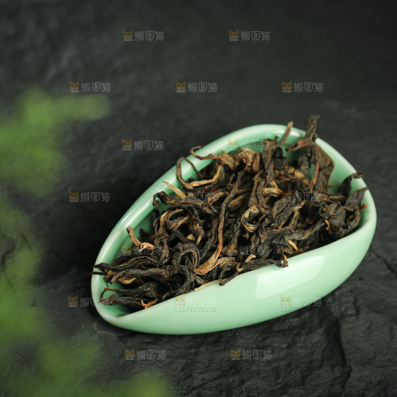 深底上的有机红茶
