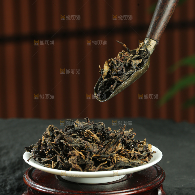 深底上的有机红茶