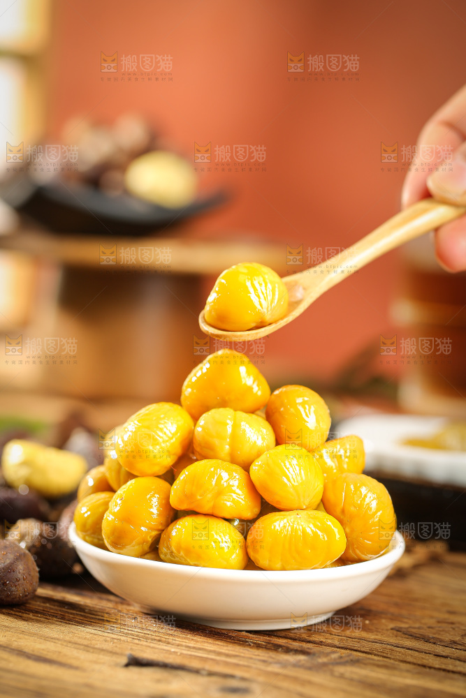 深底上的板栗仁