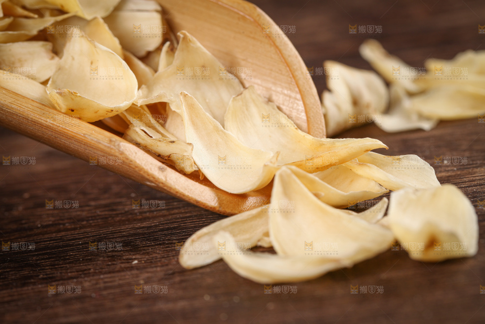 深底上的百合干