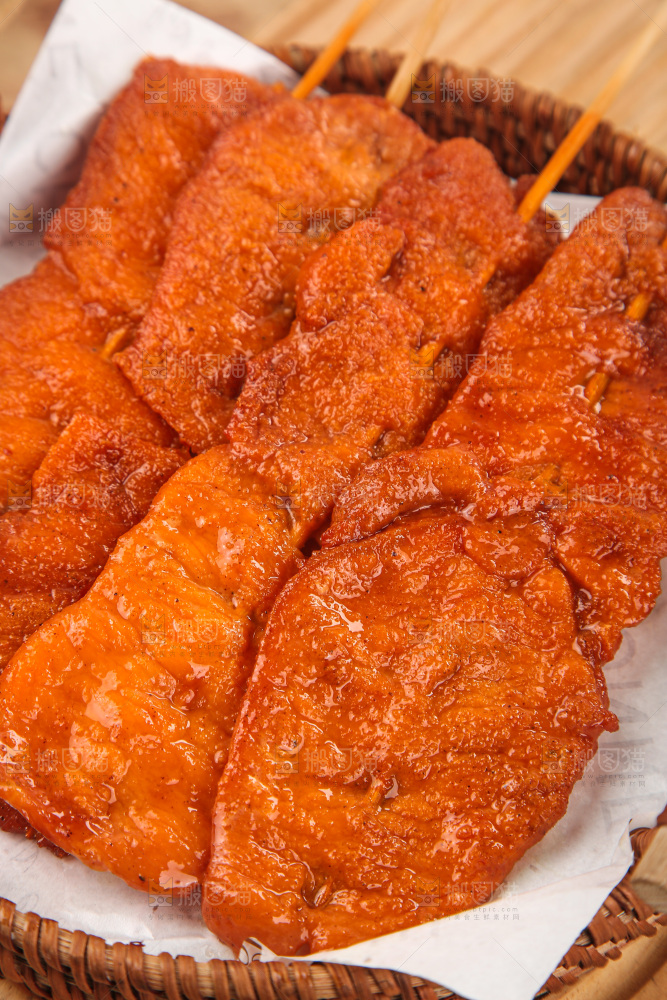 浅底上的里脊肉
