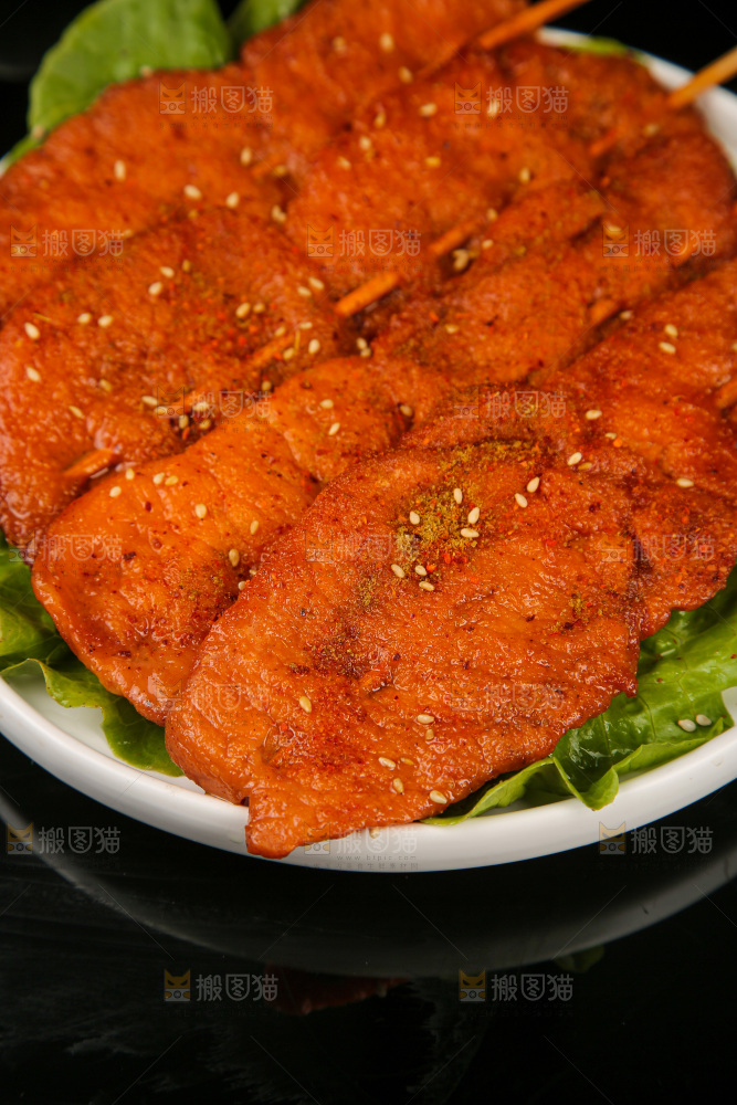 深底上的里脊肉