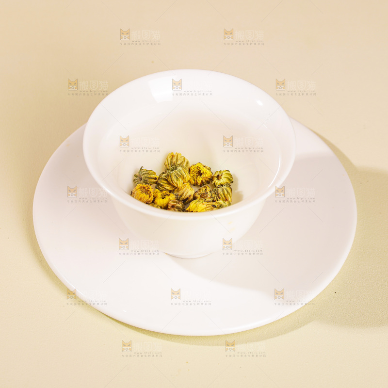 浅底上的胎菊