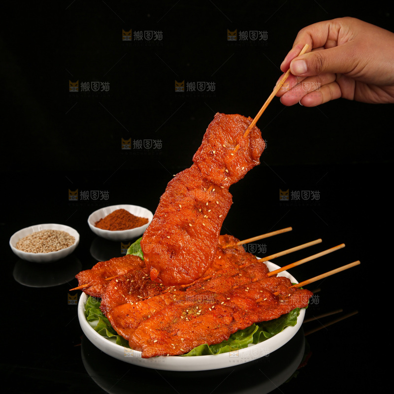 深底上的里脊肉