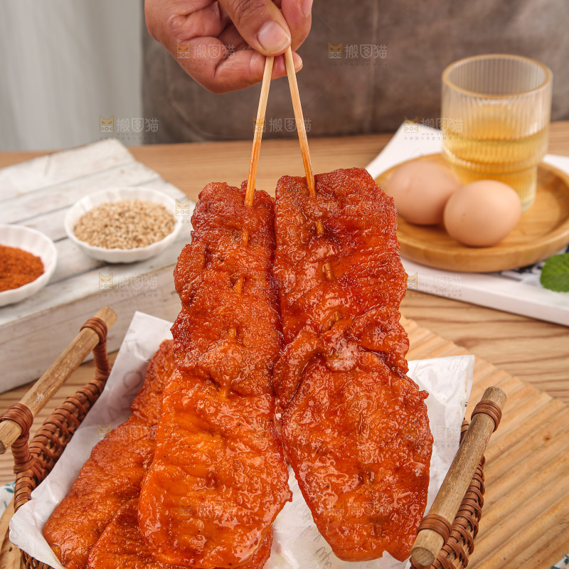 浅底上的里脊肉