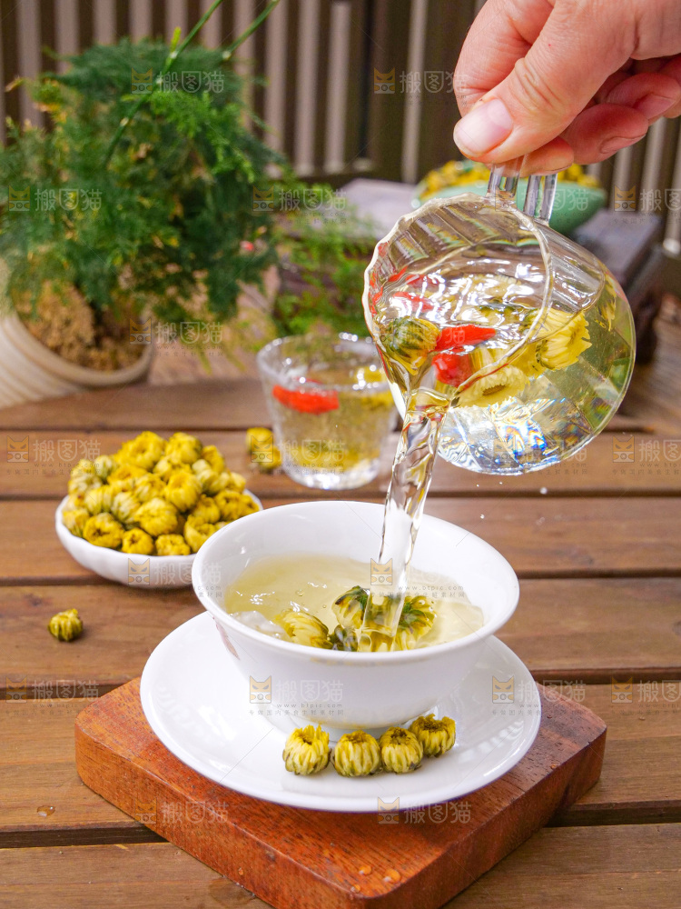 深底上的胎菊