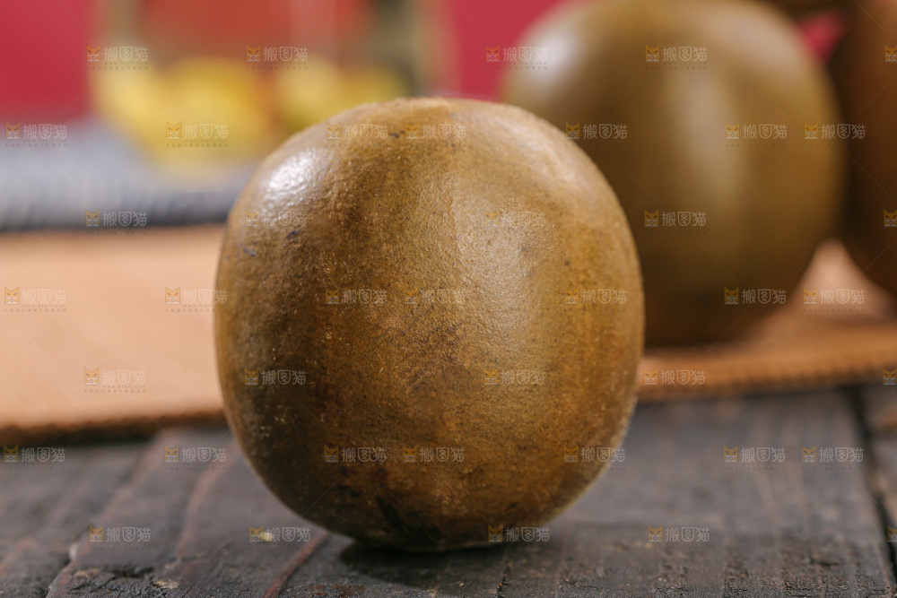 深底上的罗汉果