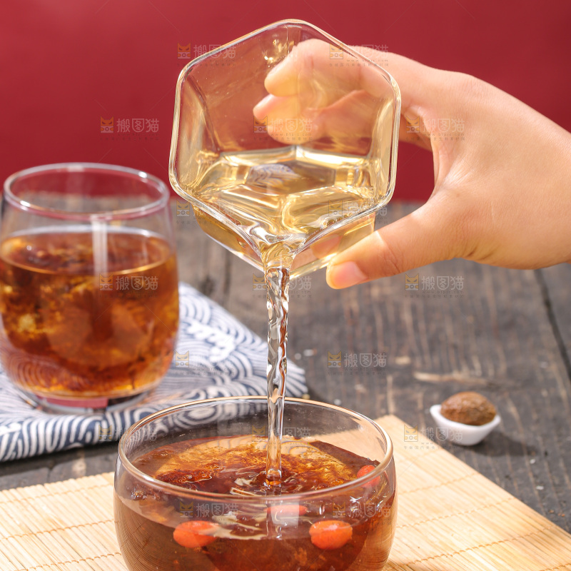 浅底上的胖大海