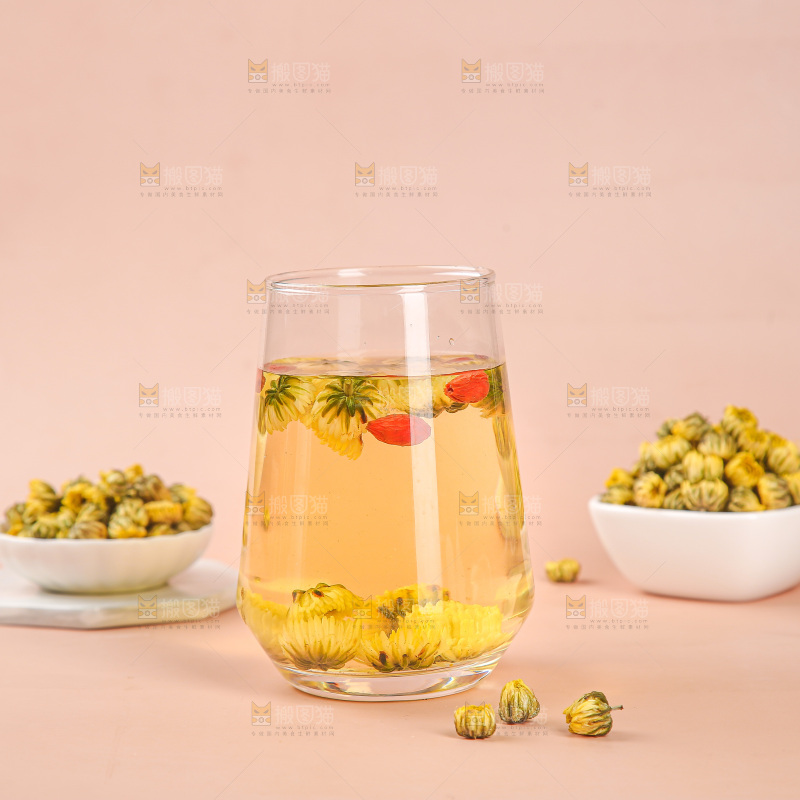 浅底上的胎菊
