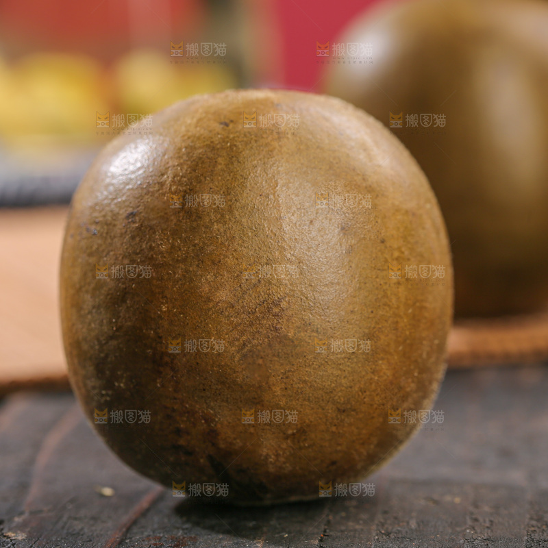深底上的罗汉果