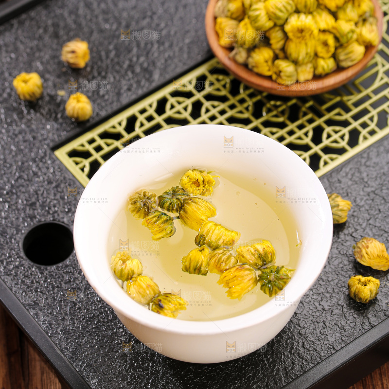 深底上的胎菊