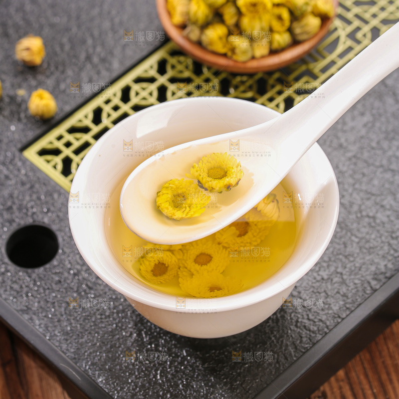 深底上的胎菊