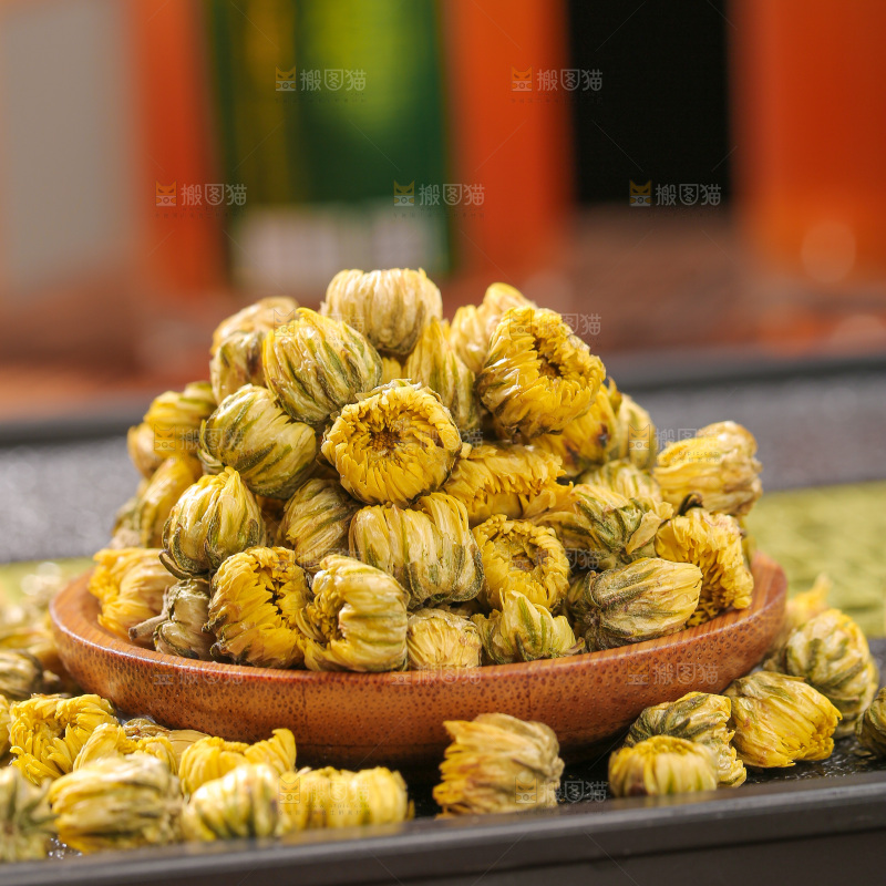 深底上的胎菊