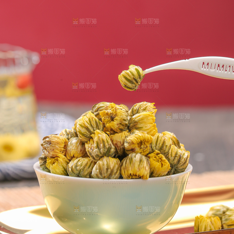 深底上的胎菊