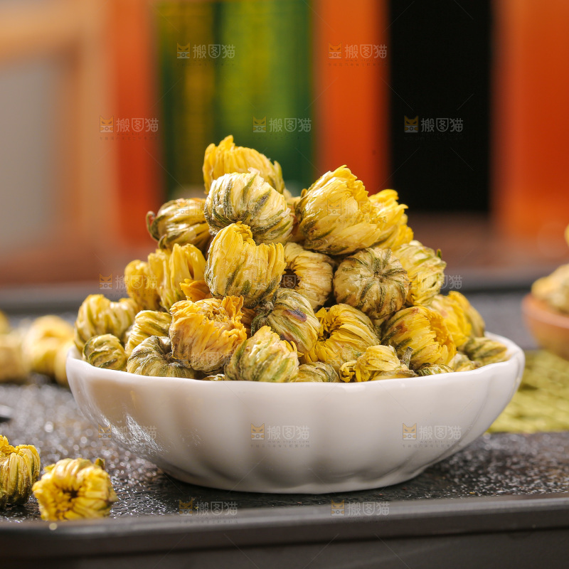 深底上的胎菊