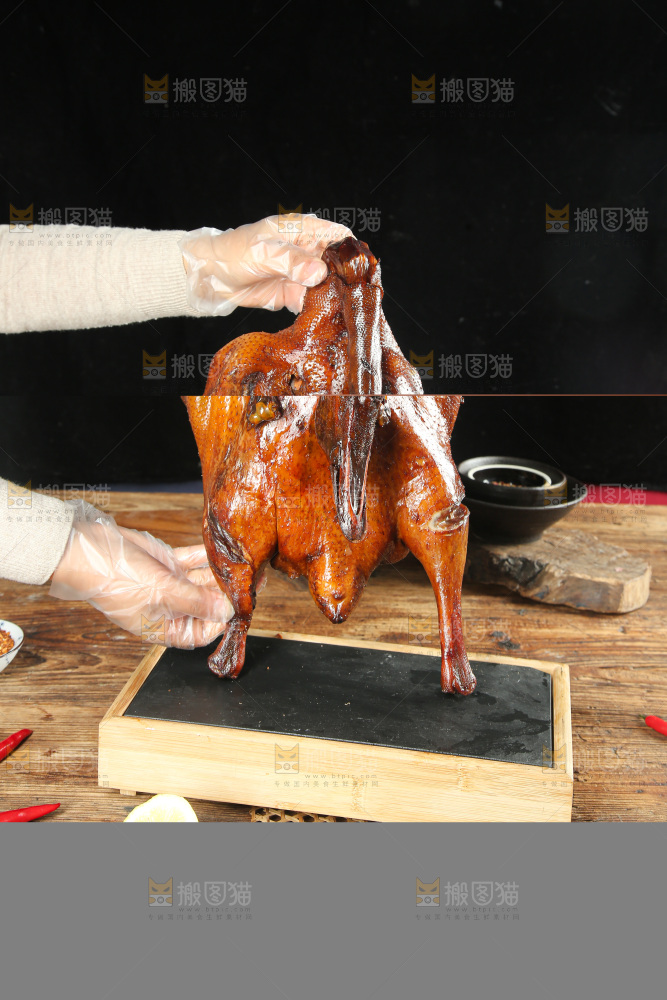 深底上的腊鹅