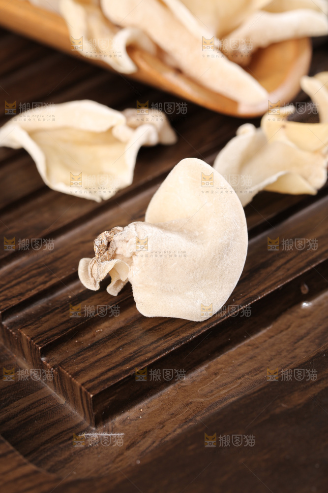 深底上白玉木耳