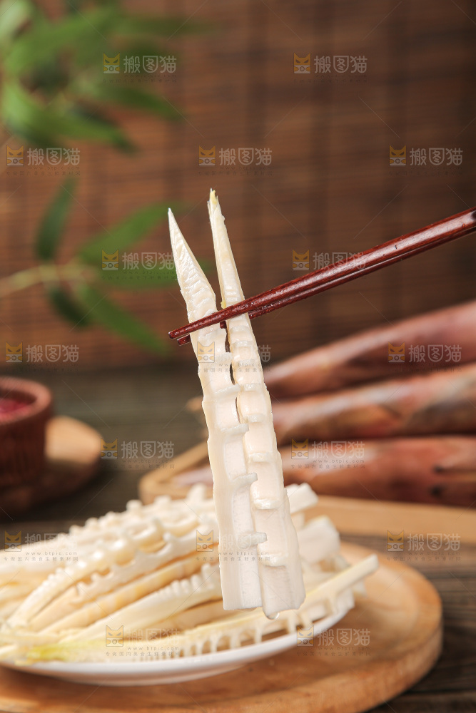 深底的雷竹笋