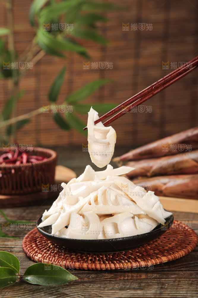 深底的雷竹笋
