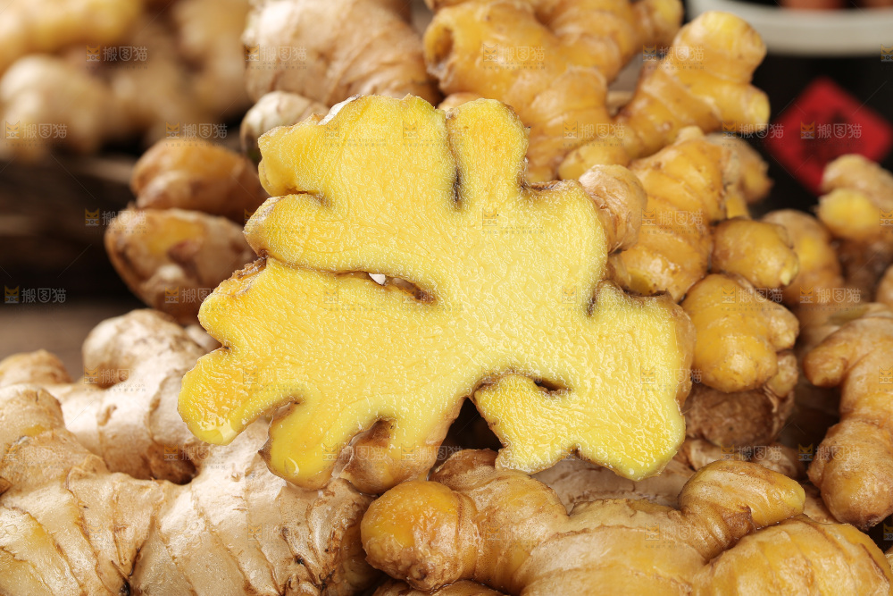 深底上的小黄姜